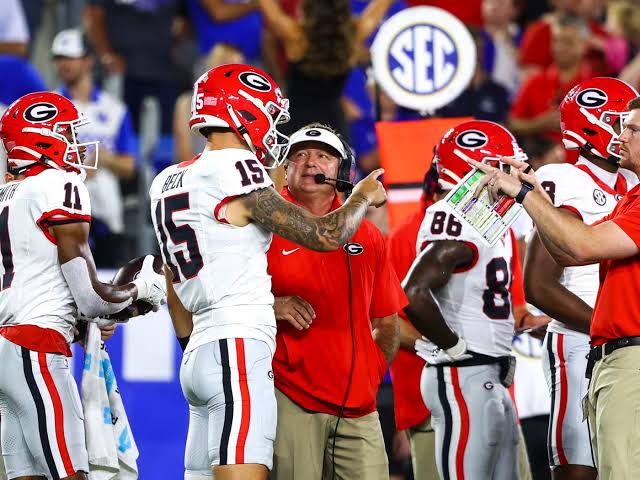 GEORGIA GETS ANOTHER DEVASTATING NEWS EVEN AS Rising Heat and Fading Foes Sees…The Bulldogs’ Rivalries Ranked and Reignited…