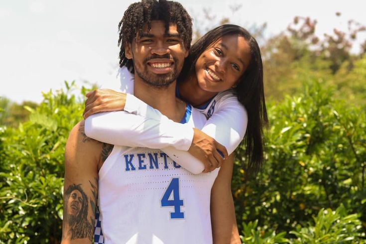 Lexington, KY — The Big Blue Nation is beaming this week, not from a game-winning dunk or a record-breaking spike, but from love itself — as Nick Richards and Leah Edmond proudly welcome their beautiful newborn baby….