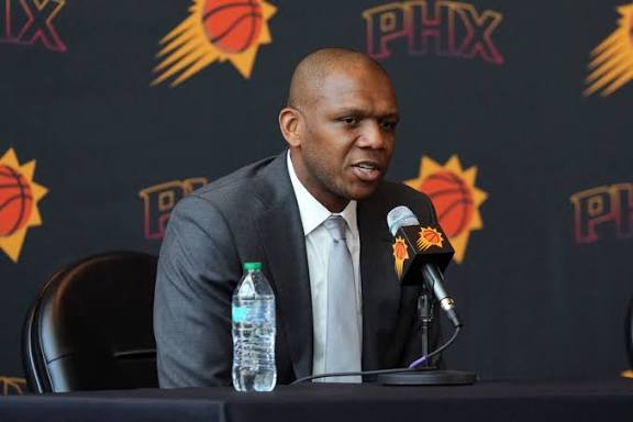 PHOENIX BOMBSHELL: James Jones has reportedly leaving the Phoenix Suns. And Coach on Hot seat for…