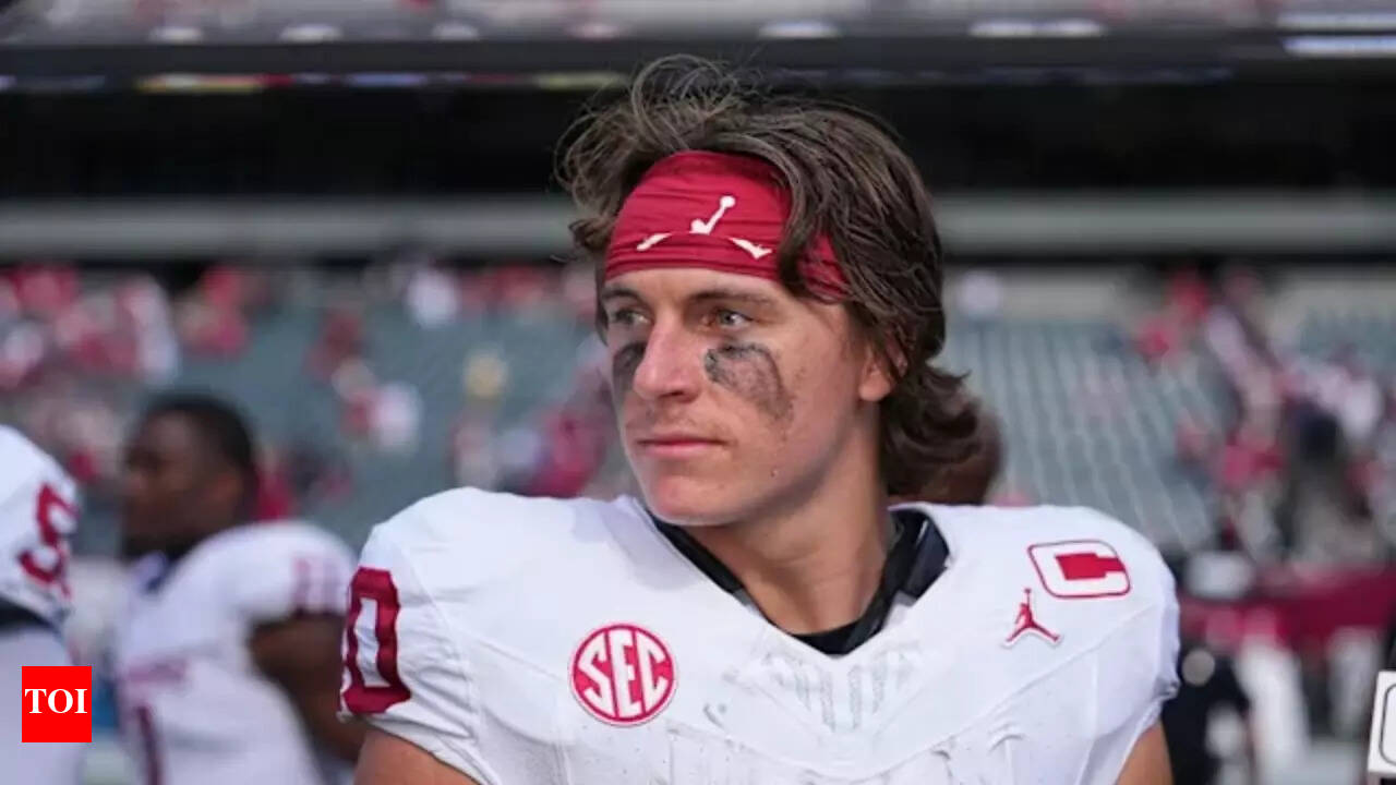 SHOCK TO STRENGTH: OU Star QB John Mateer Heads Into Wrist Surgery — Brent Venables Says “This has predisposed…